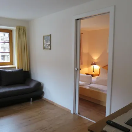 Posthaeusl זולדן